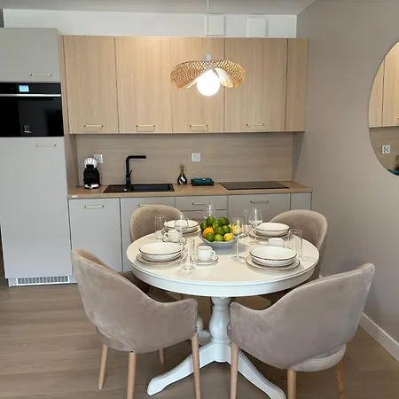 Apartmanhotel Polanki Aqua F005 3*