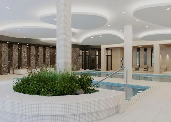 Polanki Aqua F005 Aparthotel 3*